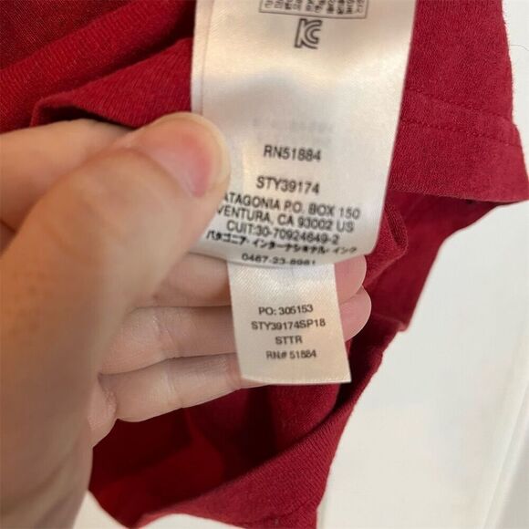 Patagonia Men's Graphic Print Tee Shirt Red Size L - Picture 5 of 6